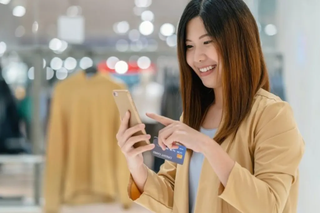 Shopify: User Reviews of the Best Ecommerce Software