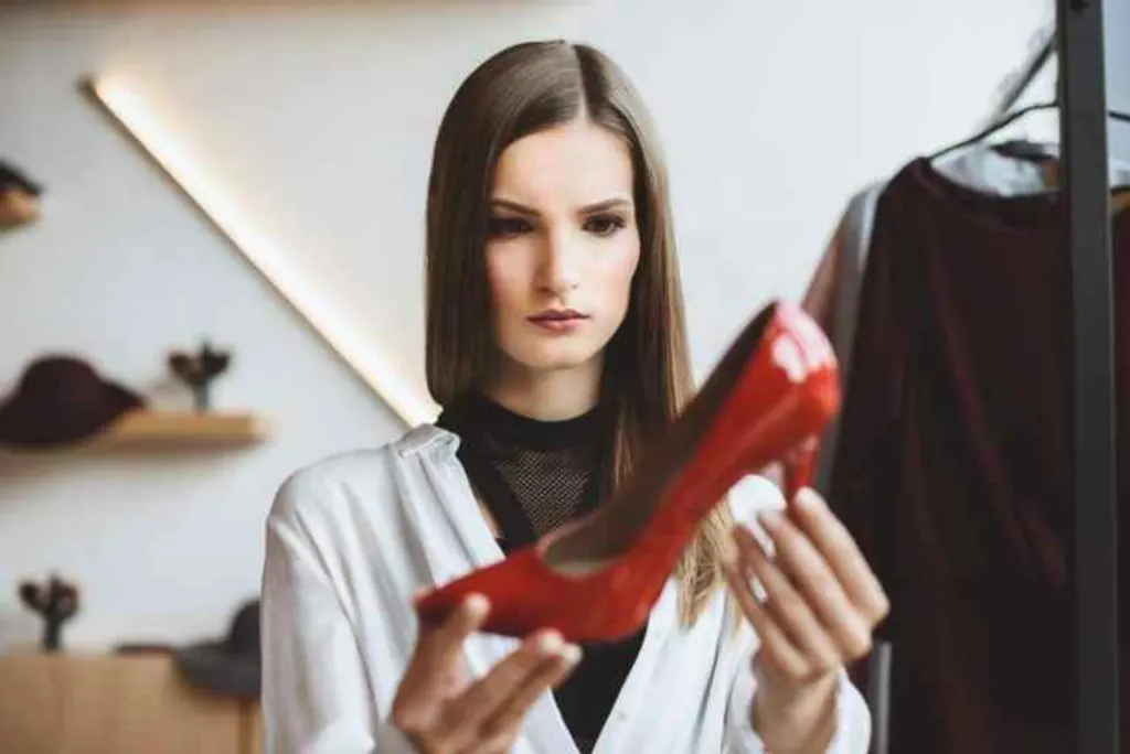 Ce guide vous montrera comment commencer à vendre dans votre boutique Shopify pour que vous puissiez commencer à gagner de l’argent.