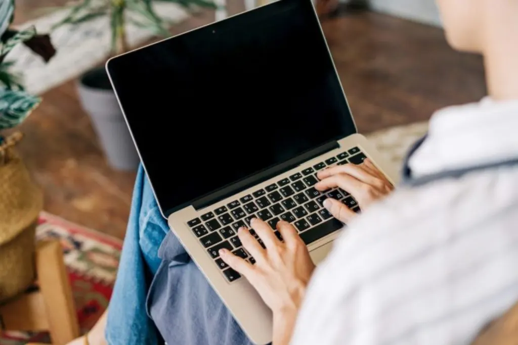 Discover my in-depth review of Minea, the essential dropshipping tool in 2023! You won’t believe the incredible benefits it offers!