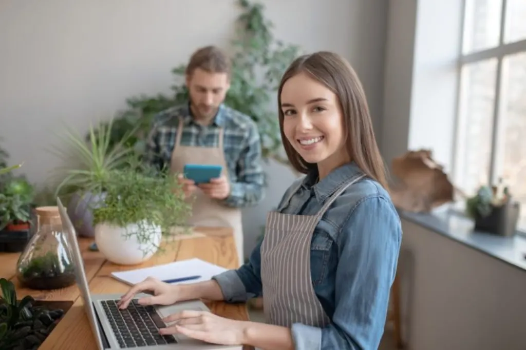 Explosez vos ventes en ligne avec votre propre boutique Shopify – Les 10 raisons cruciales pour chaque Artisan de ne pas passer à côté !